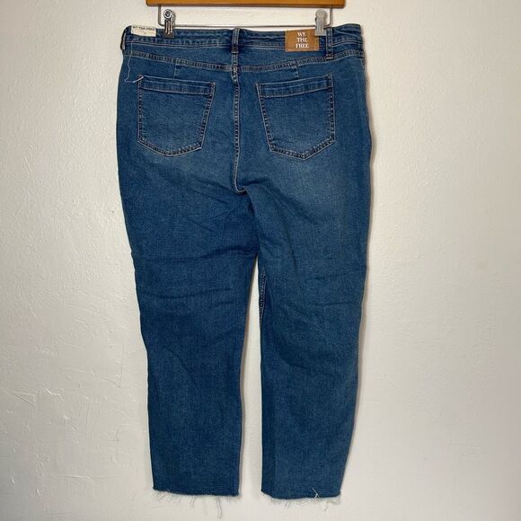We are free NWT high-rise curvy vintage Street denim jeans, size 35 ￼ - Picture 4 of 9